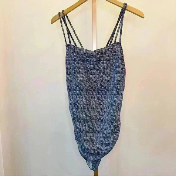 LOFT Beach Women's One Piece Swimsuit Blue & White Size 14 - Picture 1 of 10